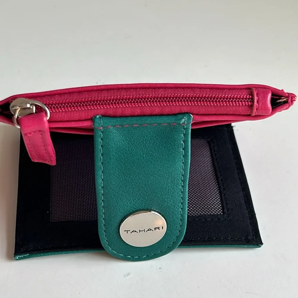 TAHARI Wallet in Pink & Teal Green